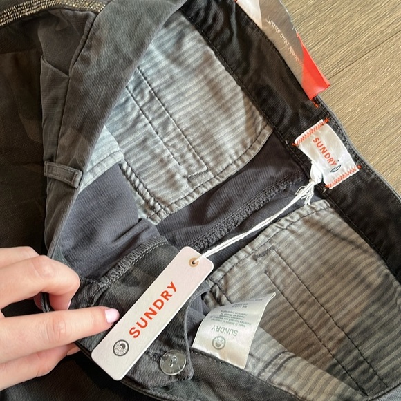 Sundry For Anthropologie Camo Le Soleil Pants Womens Size 29 Crystal Stripe NWT - Picture 5 of 11